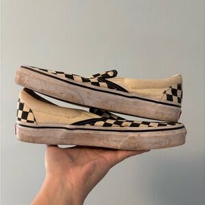 Vans Checkered Slip-On Sneakers M7/W 8.5